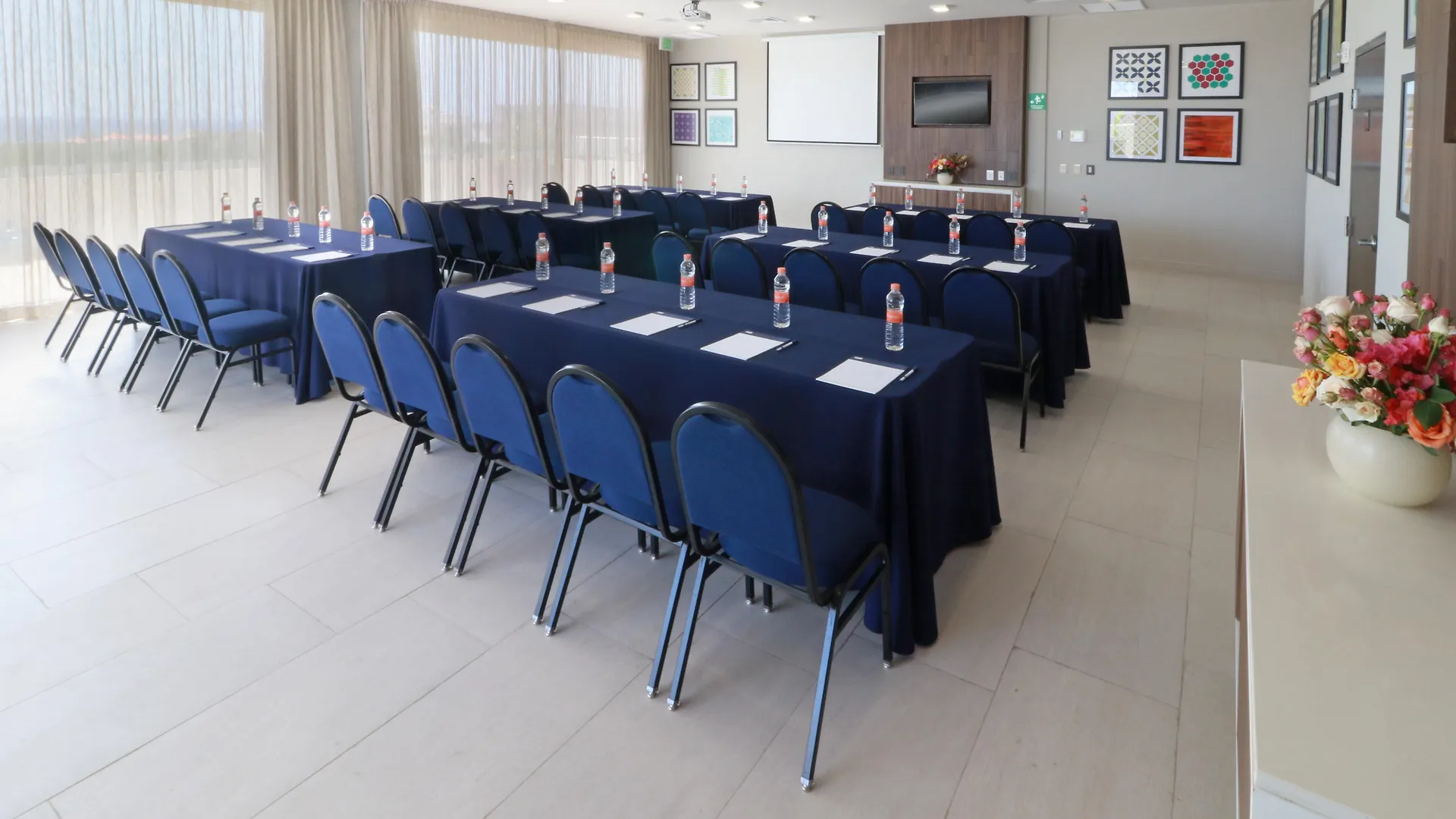 Holiday Inn Express & Suites - Playa Del Carmen By Ihg Hotel