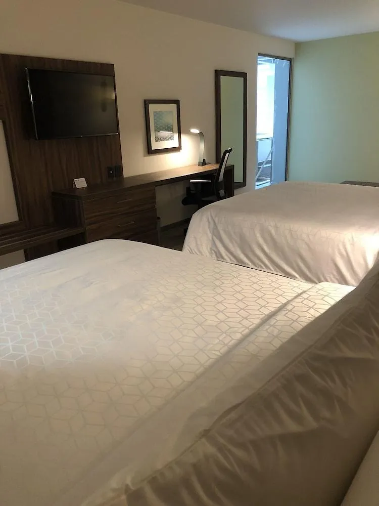 Holiday Inn Express & Suites - Playa Del Carmen By Ihg